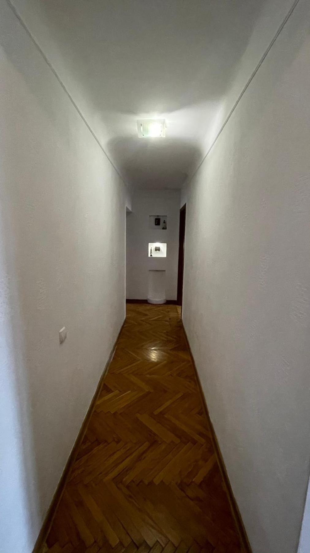 3- Х Комнатная Квартира В Центре Apartamento Rivne Exterior foto